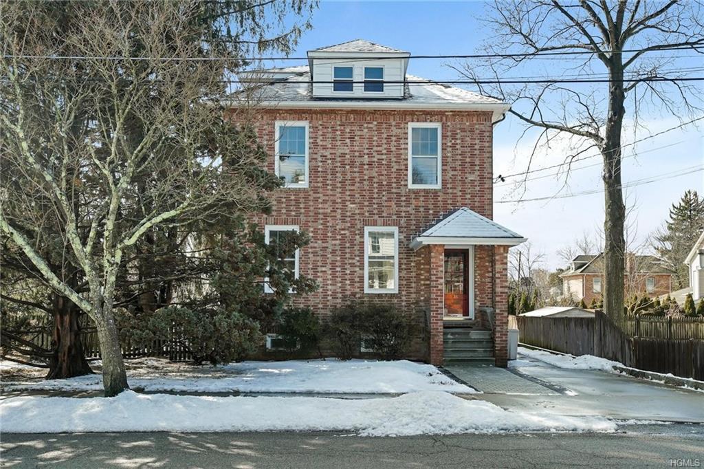 35 Whelan Avenue - Photo 1