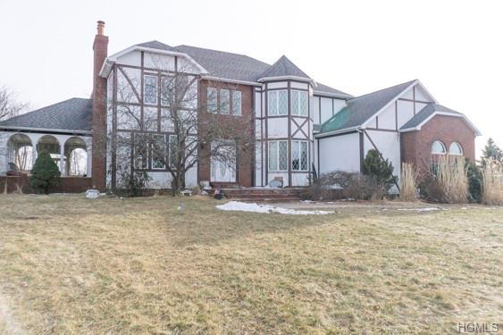 40 Marchese Drive - Photo 1