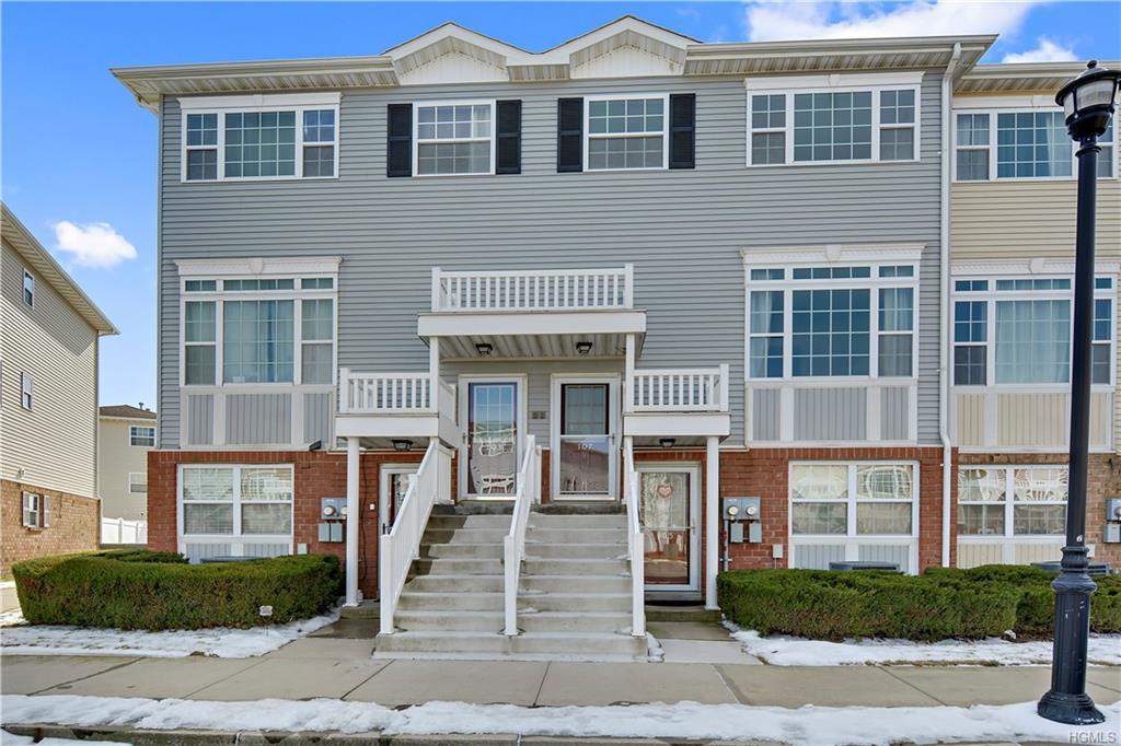 107 Beacon Lane - Photo 1