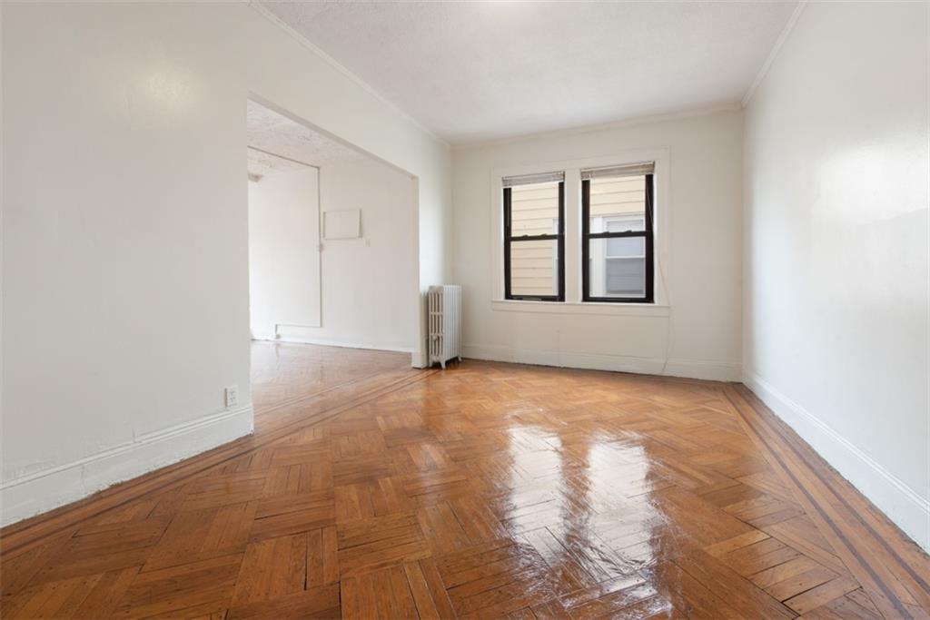 2719 Voorhies Avenue - Photo 1