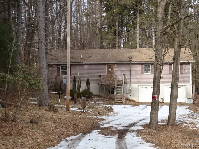 19 Echo Valley Road - Photo 1