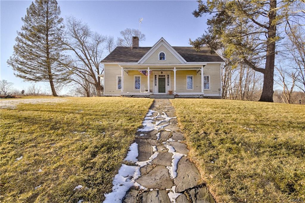 633 Ridgebury Road - Photo 1