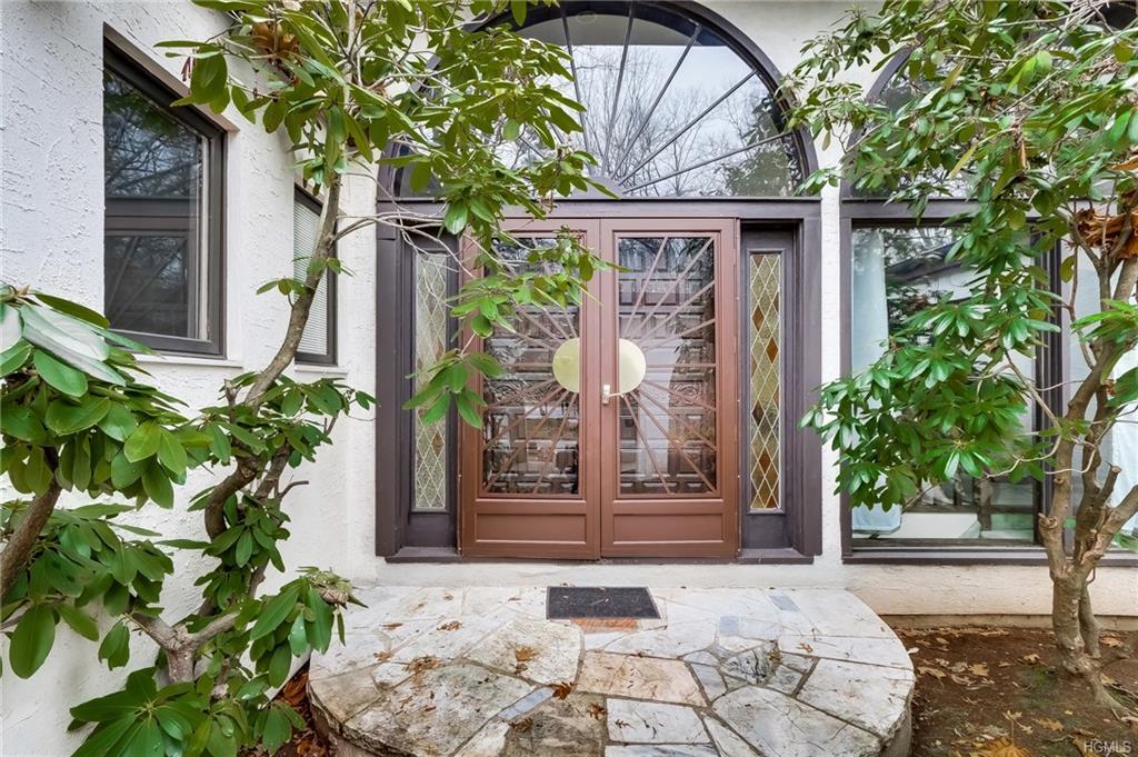 15 Sophia Street - Photo 1
