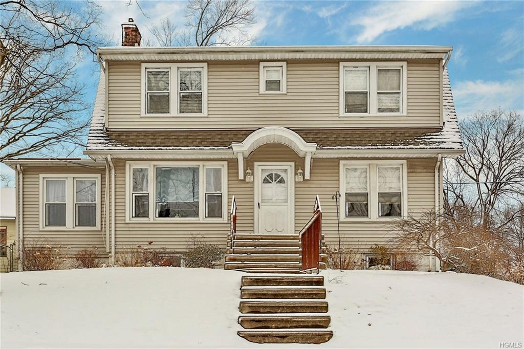 1162 Grant Avenue - Photo 1