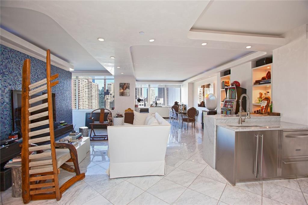 120 Riverside Boulevard - Photo 1