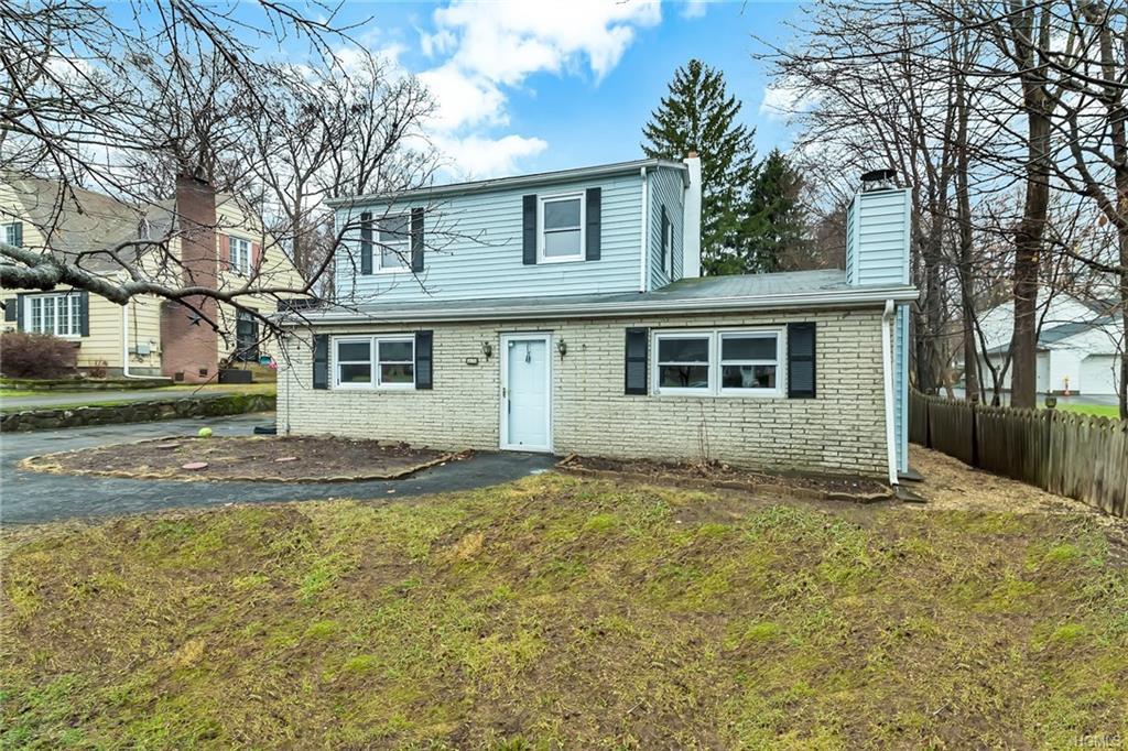 25 Algonquin Drive - Photo 1