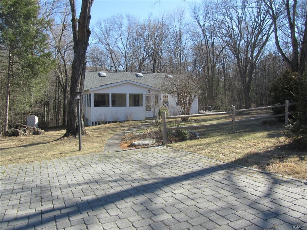 18 Berry Hill - Photo 1