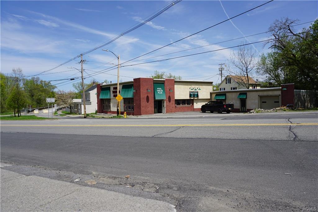 11 Quassaick Avenue - Photo 1