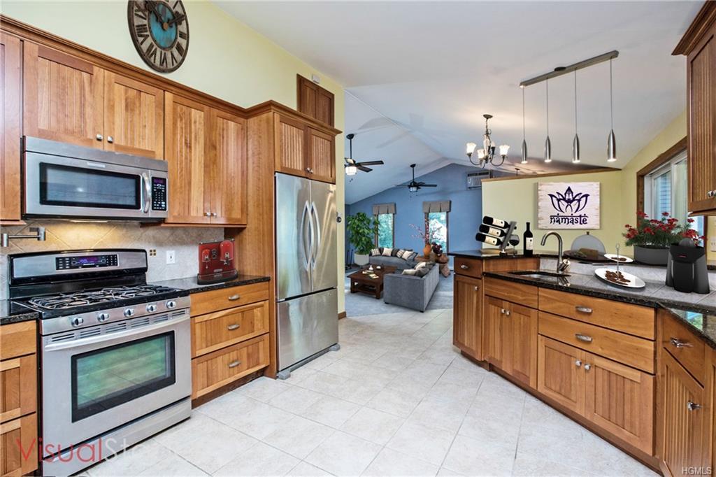 2146 Hunterbrook Road - Photo 1