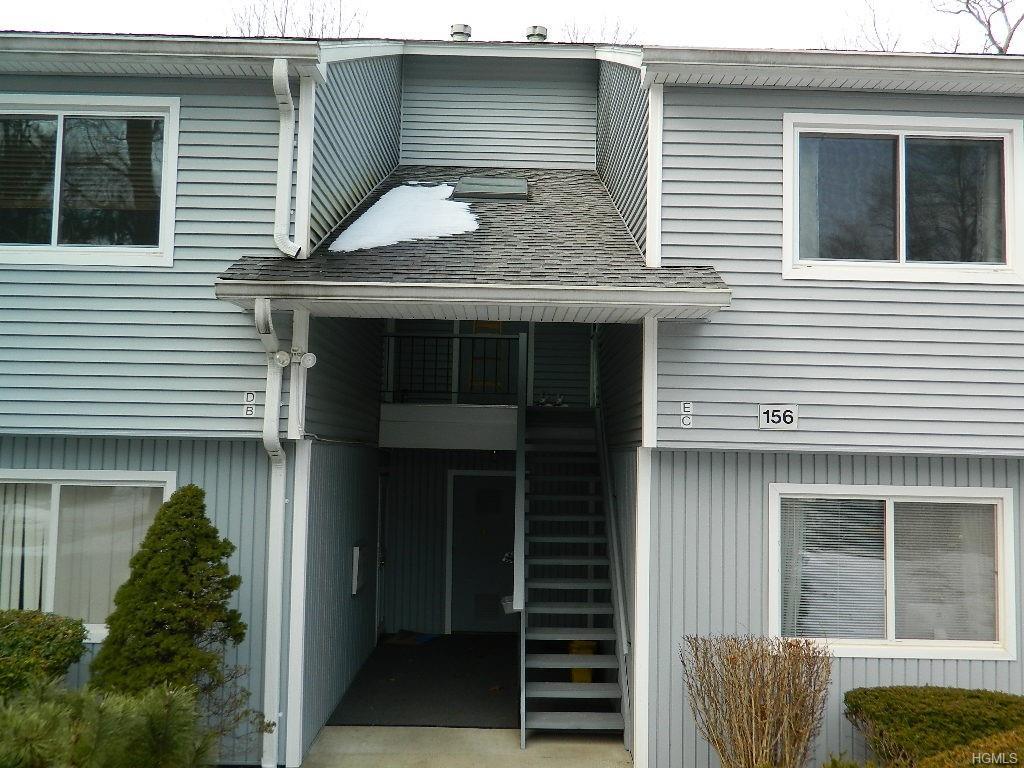 156 Carriage Court - Photo 1