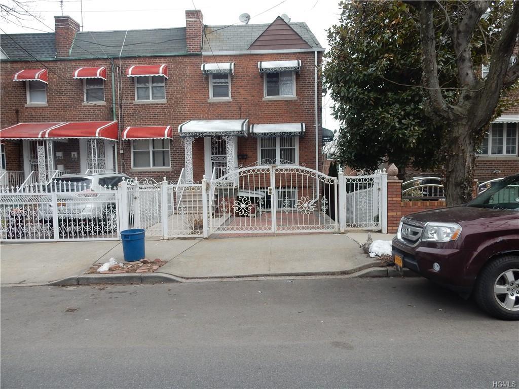 4030 Bruner Avenue - Photo 1