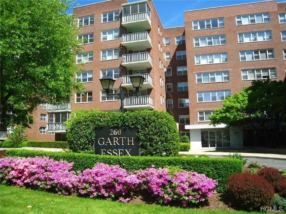 260 Garth Road - Photo 1
