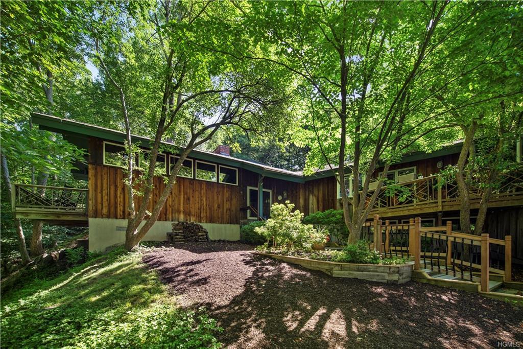 209 Mead Street - Photo 1