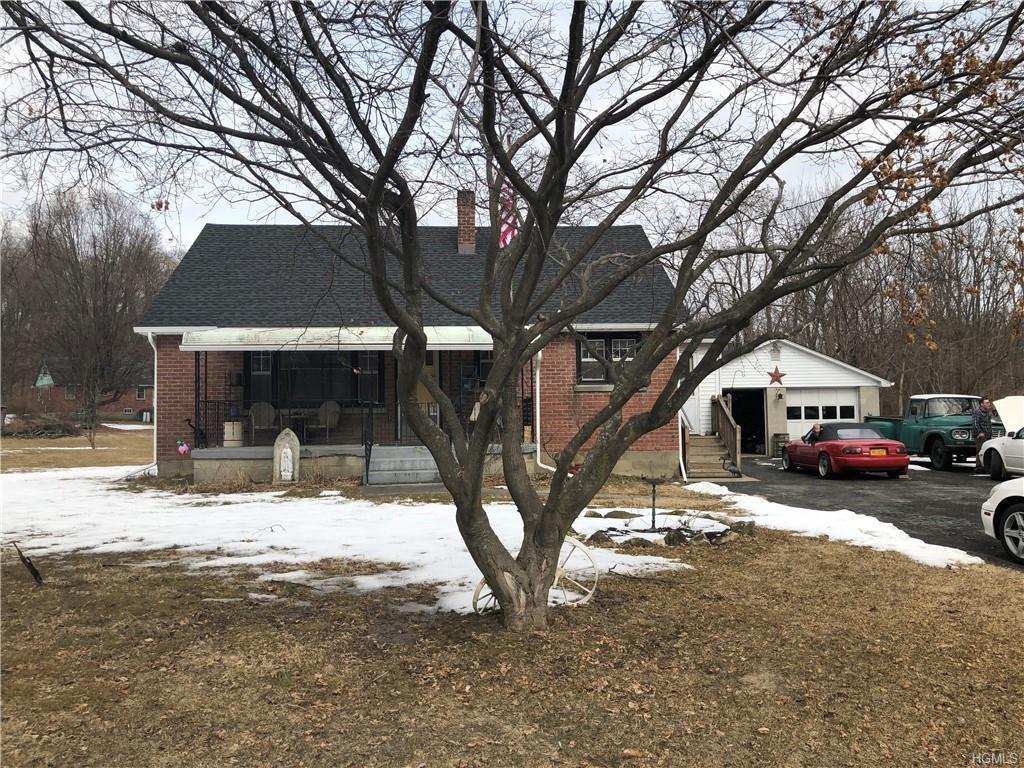 1100 River Road - Photo 1