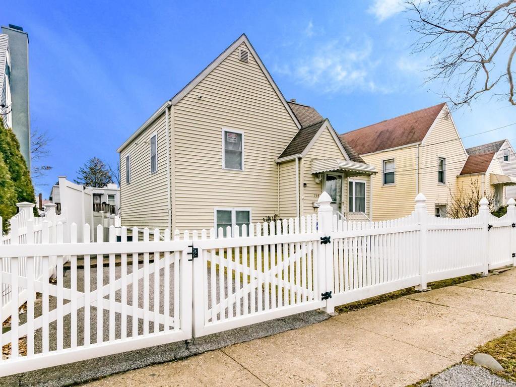 154 Kearney Avenue - Photo 1