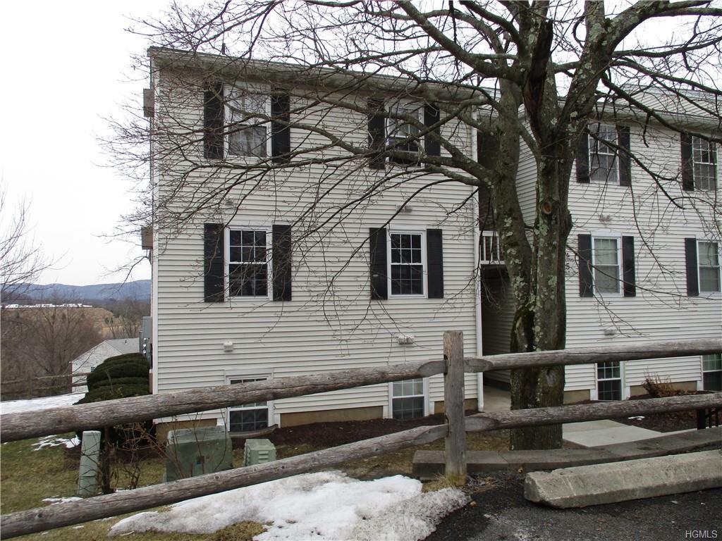 25 Lexington Hill - Photo 1