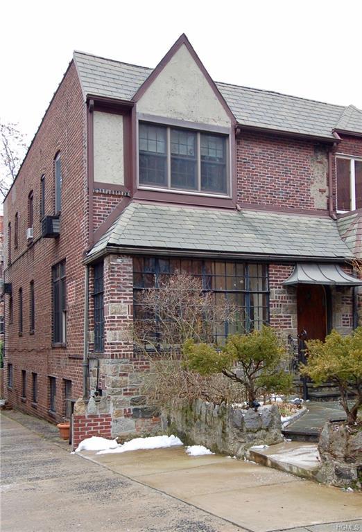 535 217th Street - Photo 1