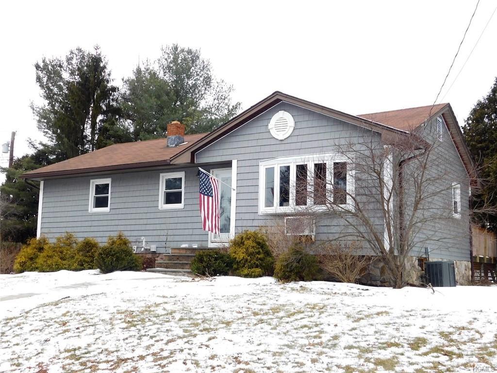 19 Dun Donald Circle - Photo 1