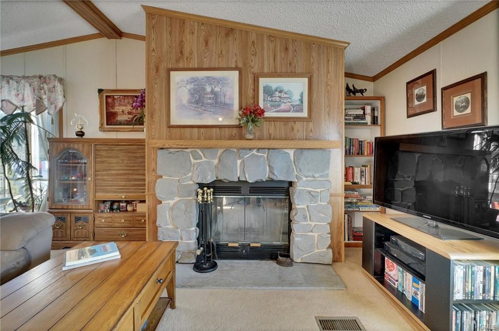 20 Bollenbach Drive - Photo 1