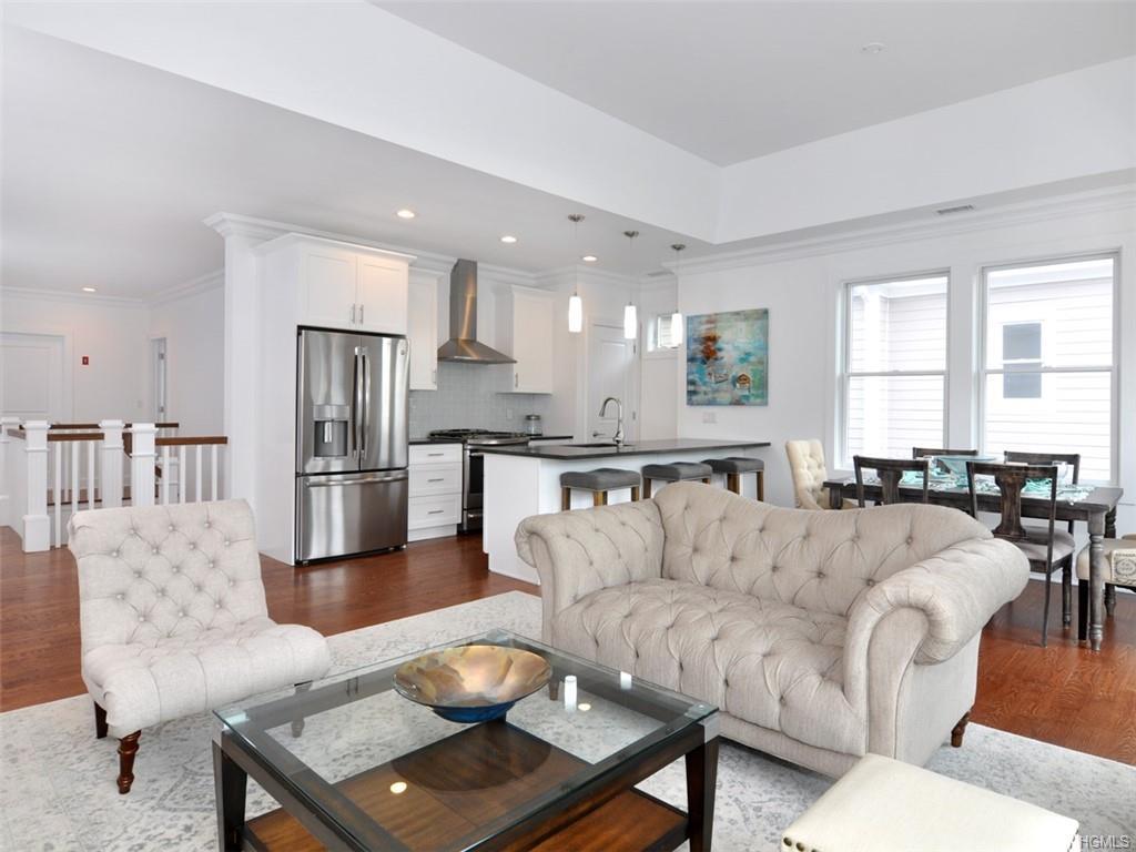 55 Island Point - Photo 1