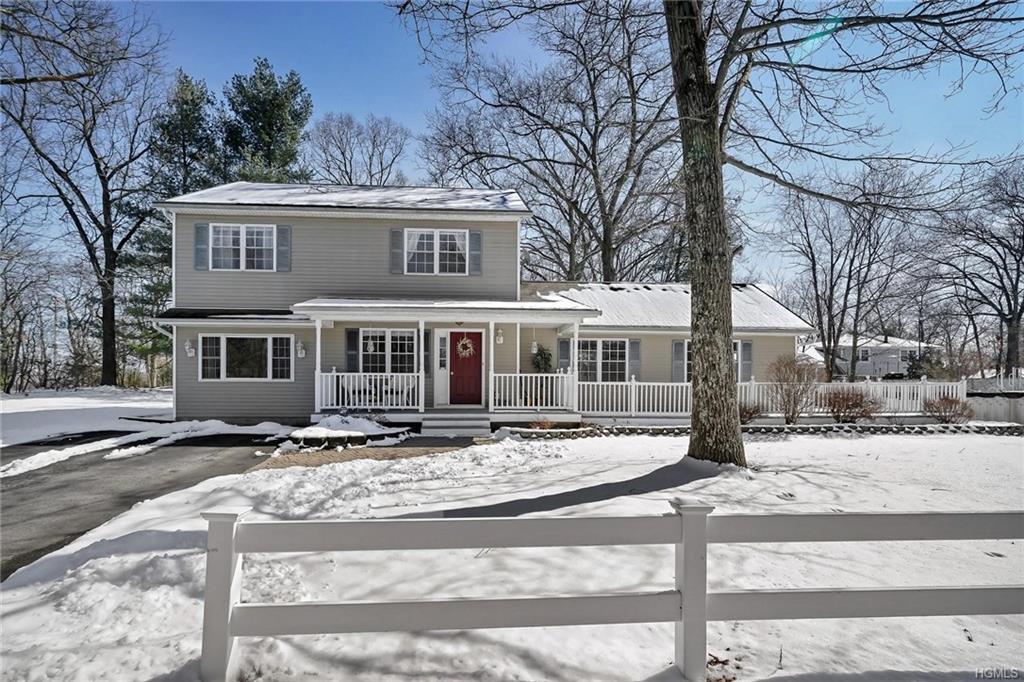 25 Southside Drive - Photo 1