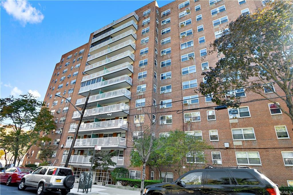 3130 Irwin Avenue - Photo 1