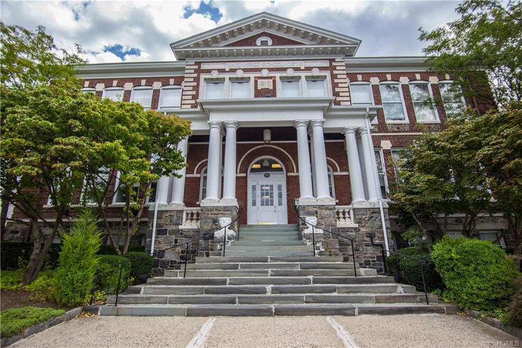 16 School Street - Photo 1