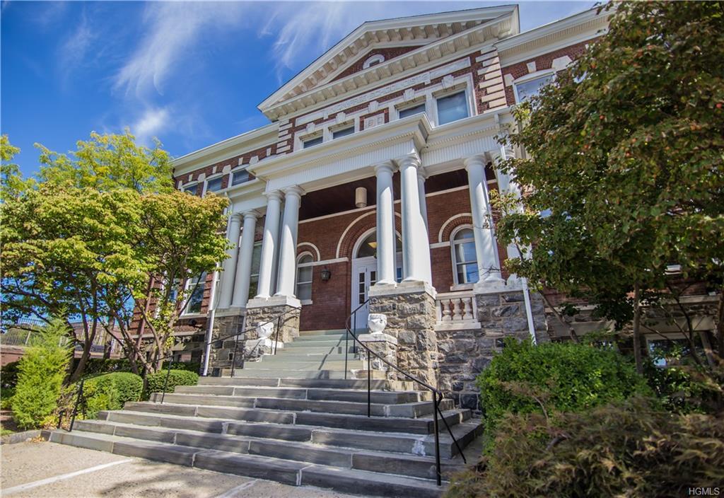 16 School Street - Photo 1