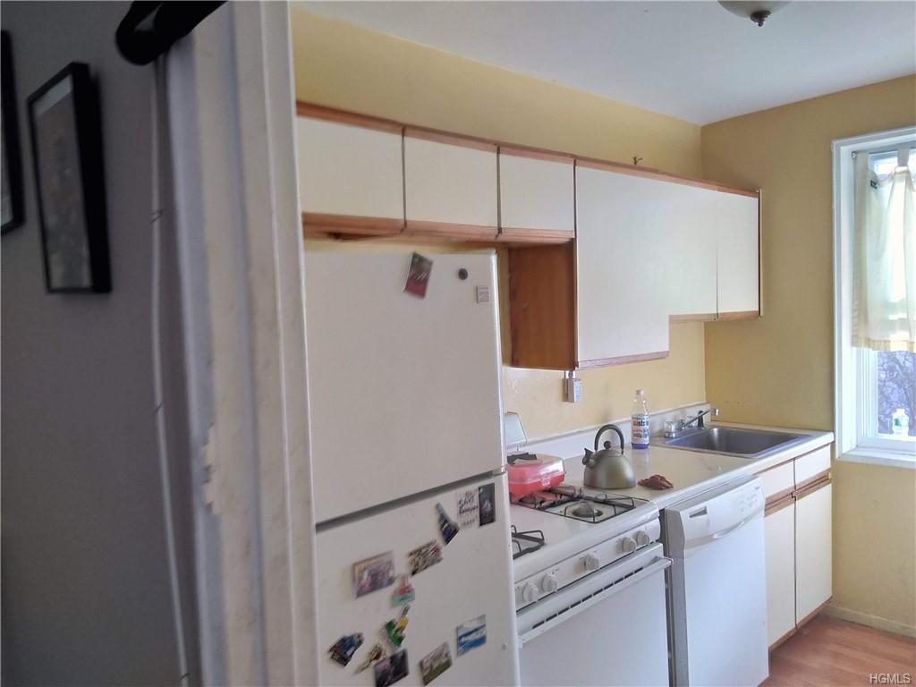 495 Odell - Photo 1