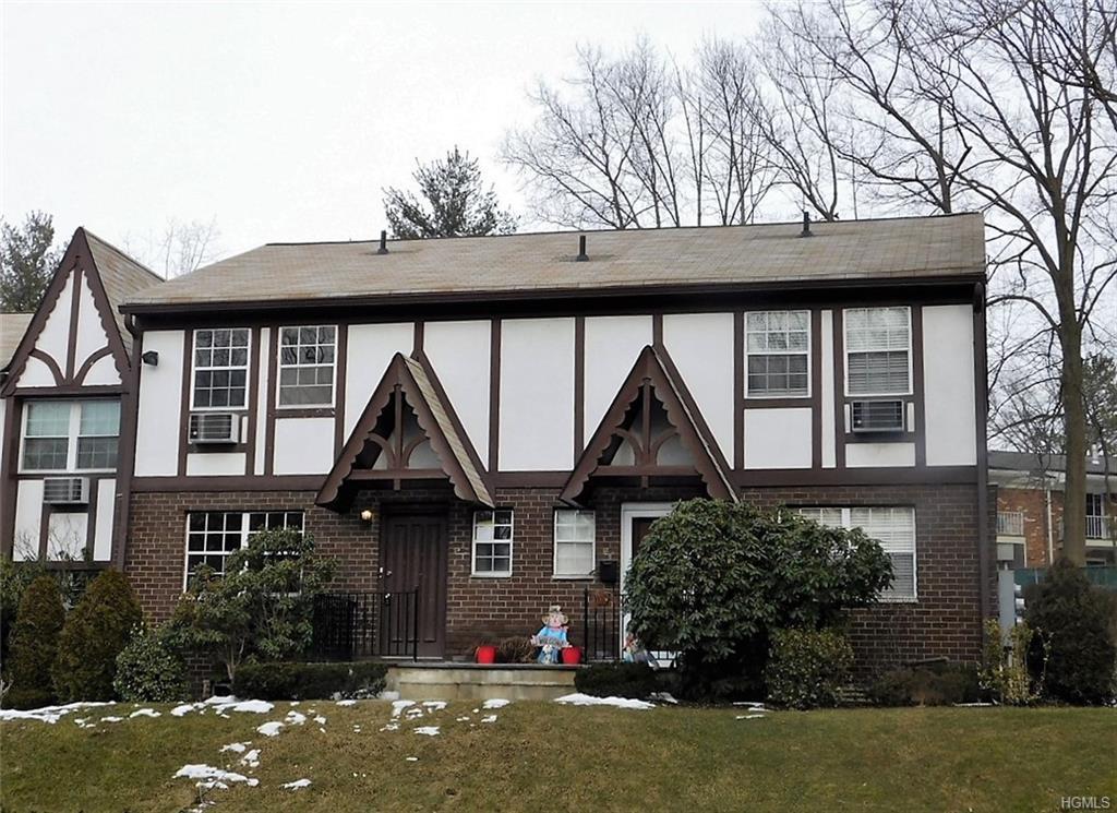68 Yorkshire Drive - Photo 1