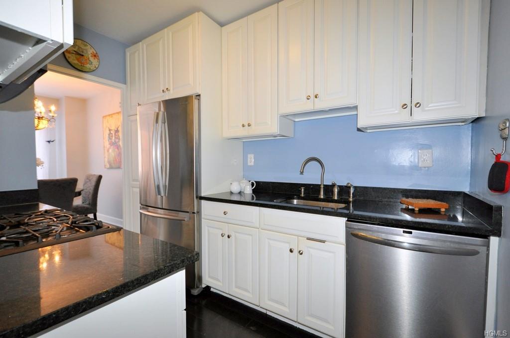 260 Garth Road - Photo 1