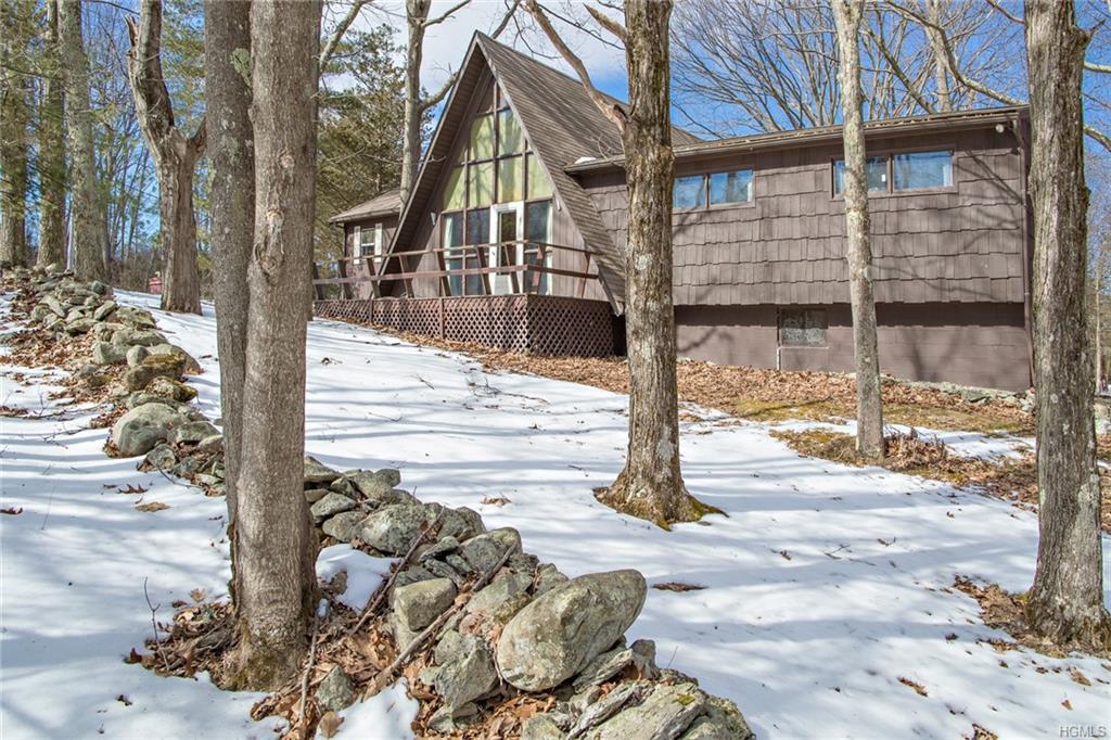 133 Longview Road - Photo 1