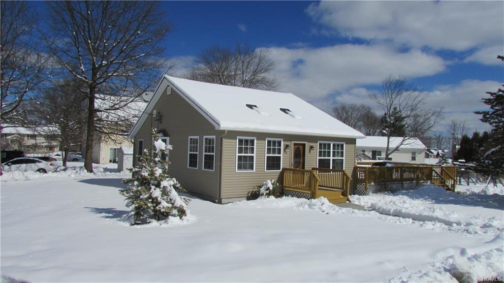 14 Midway Drive - Photo 1