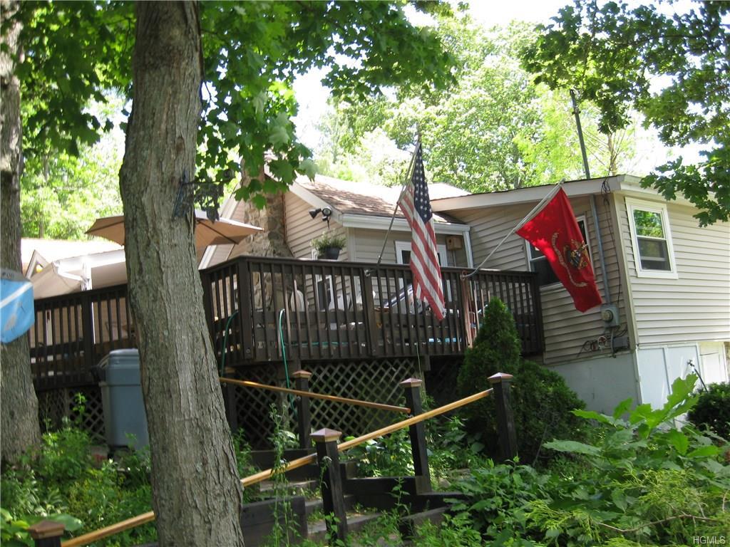10 Ursa Avenue - Photo 1