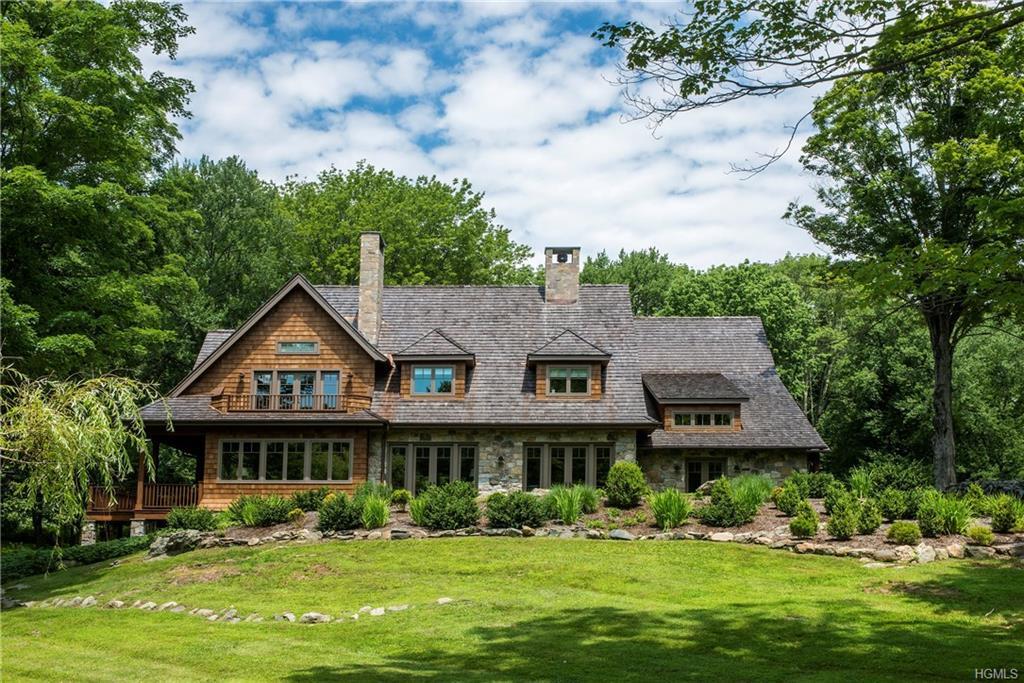 61 Pound Ridge Road - Photo 1