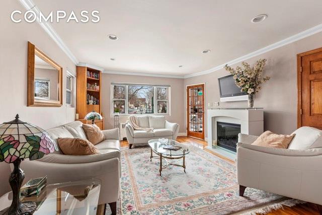 1531 Independence Avenue - Photo 1