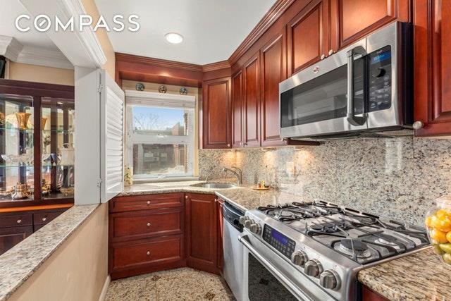 1531 Independence Avenue - Photo 1