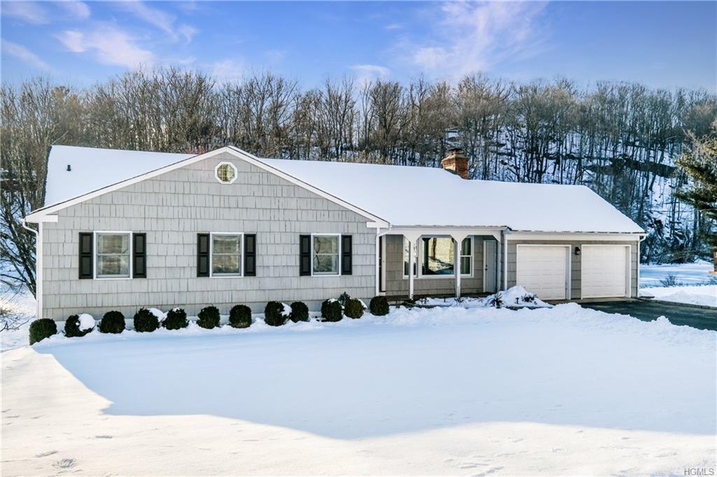 19 Faraway Road - Photo 1