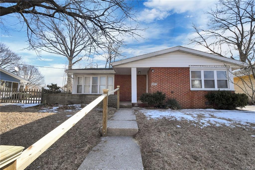 40 Horton Avenue - Photo 1