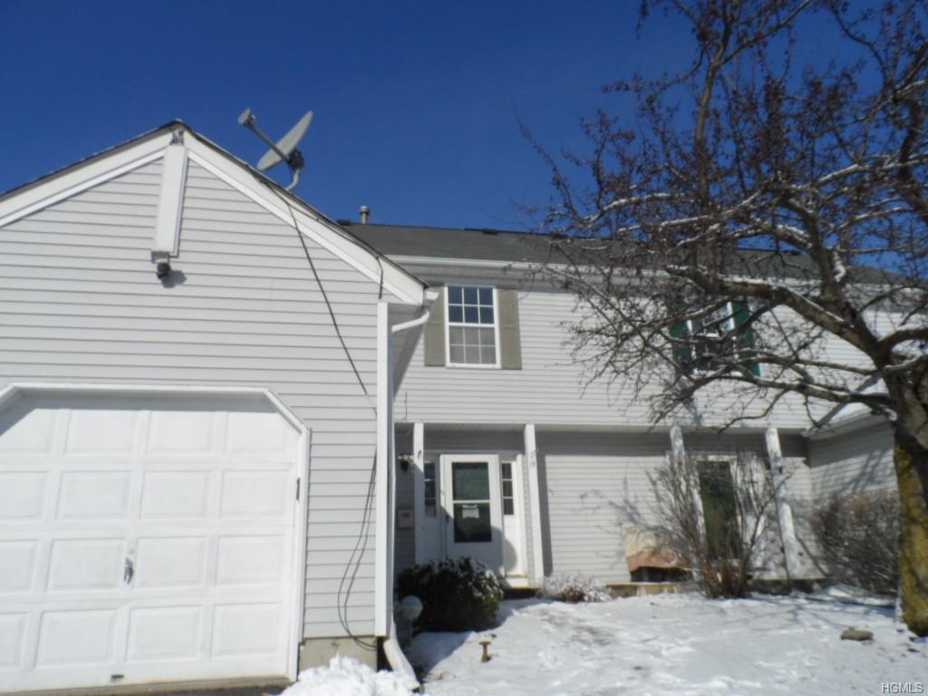 19 Helene Circle - Photo 1