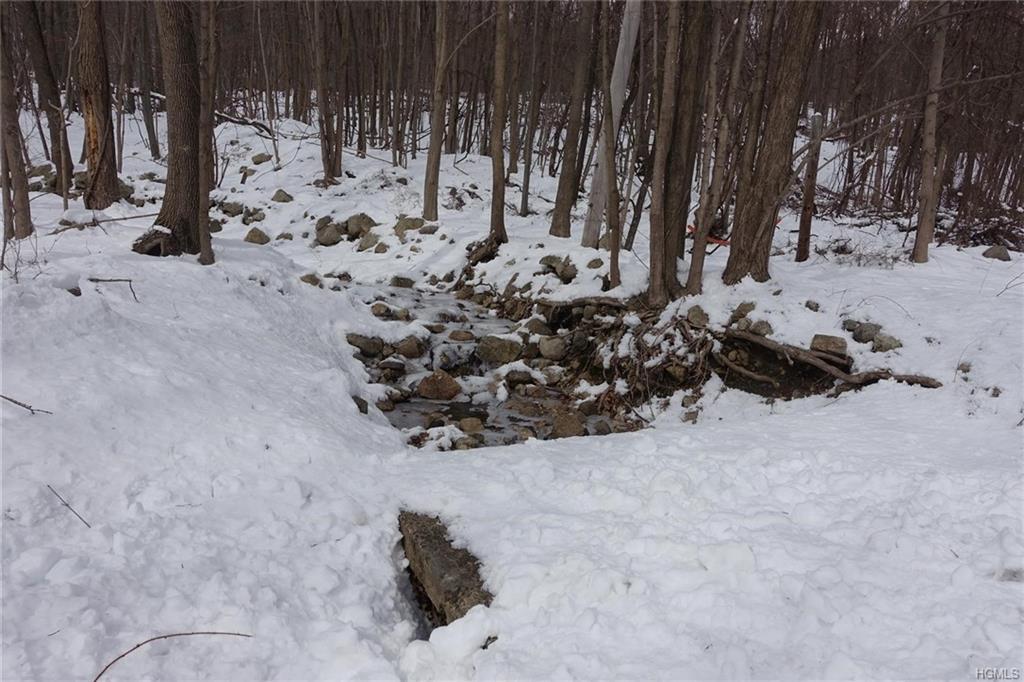 47 Mountain Road - Photo 1