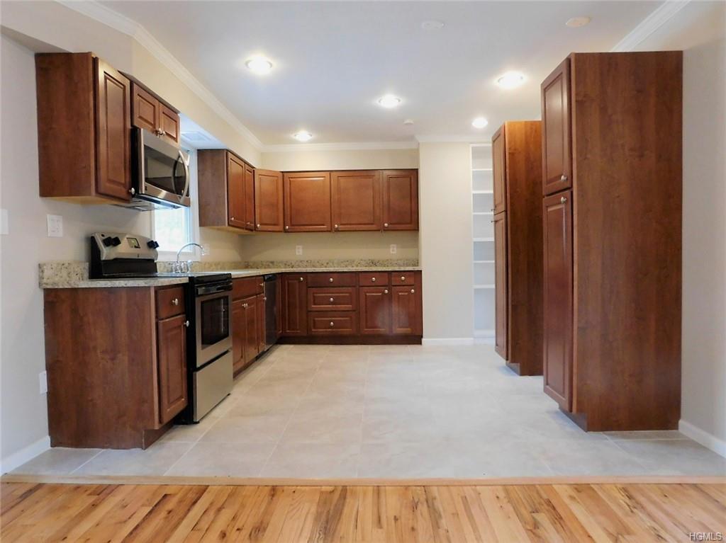 42 Kim Lane - Photo 1