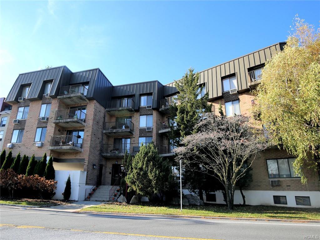 560 Halstead Avenue - Photo 1