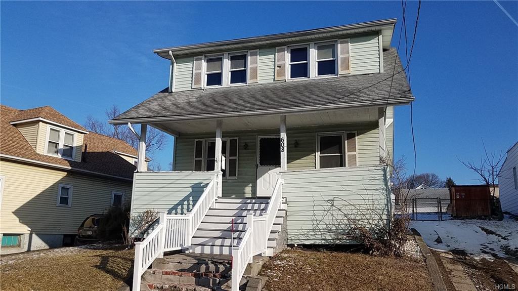 608 Roosevelt Avenue - Photo 1