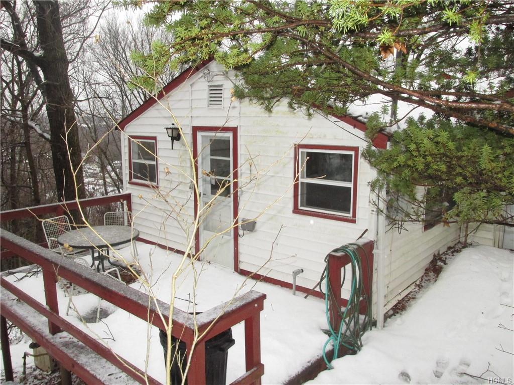 44 Summit Drive - Photo 1