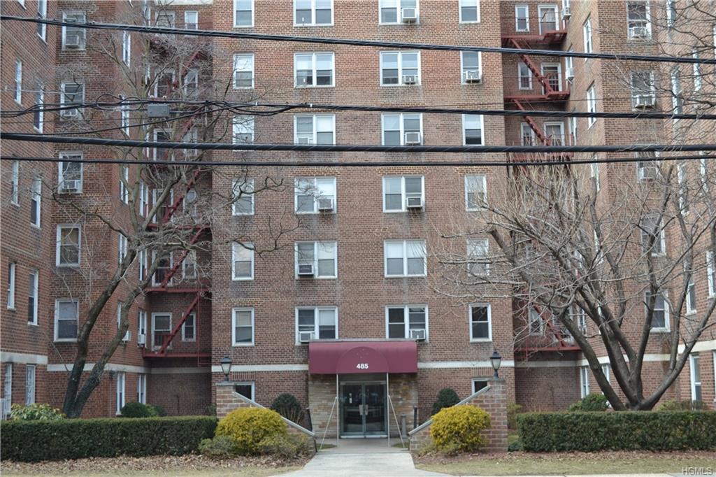 485 Bronx River Road - Photo 1