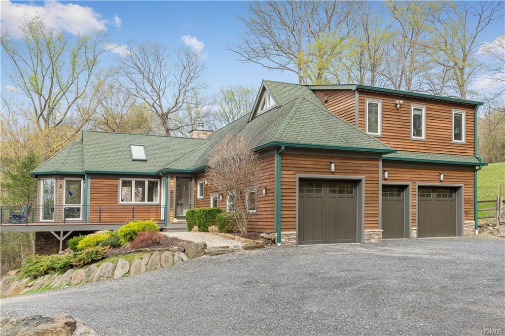 2126 Quaker Ridge Road - Photo 1