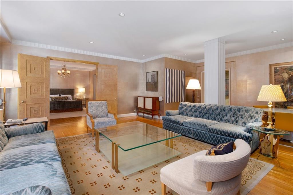 475 Park Avenue - Photo 1