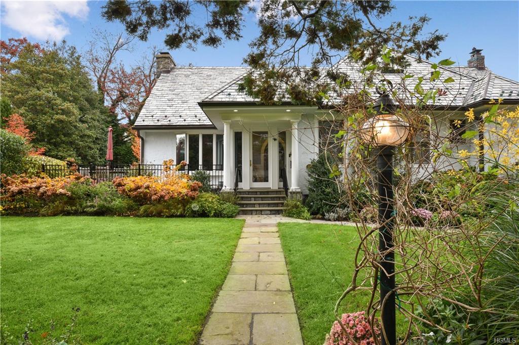28 Linden Avenue - Photo 1