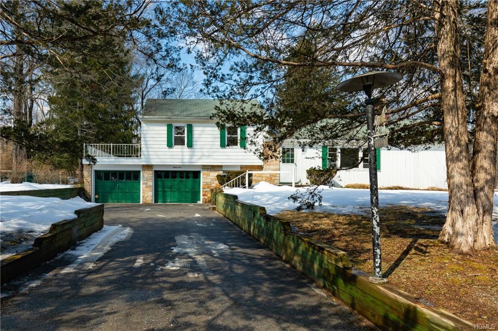 83 Sleight Plass Road - Photo 1